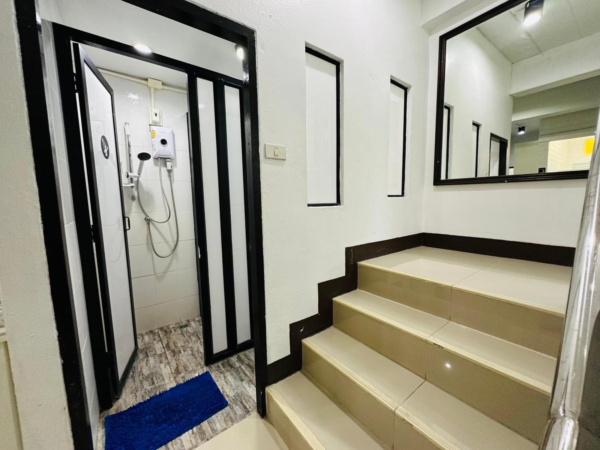 Potae'S House Hostel Τσιάνγκ Μάι Εξωτερικό φωτογραφία
